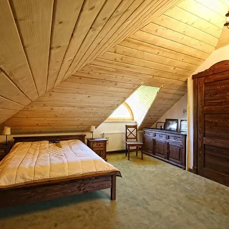 Semesteranläggning (resort) Ulanska Zagroda -certyfikowany Osrodek Dr Ewy Dabrowskiej Czlopa